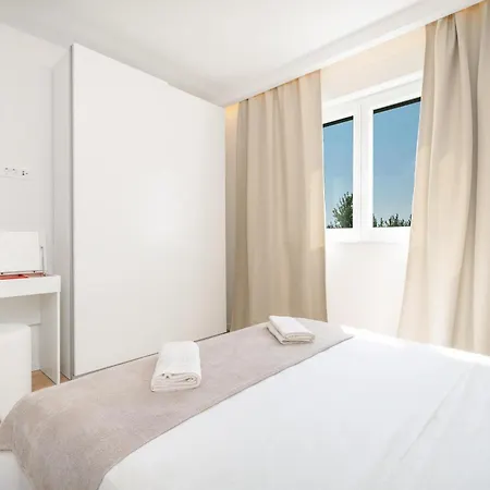 Apartamento Helena Kaštela